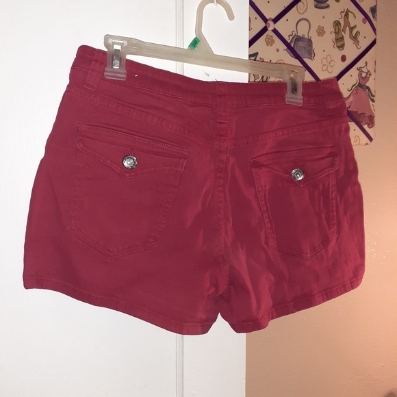 Lexi jean shorts - Picture 2 of 2